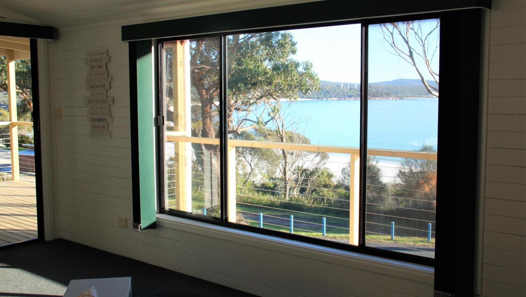 Kingfisher Cottage Beachfront At The Binalong Bay Esterno foto