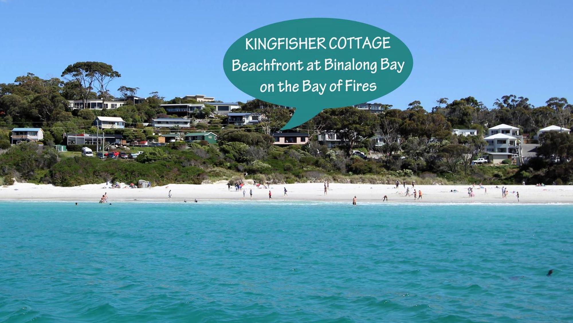 Kingfisher Cottage Beachfront At The Binalong Bay Esterno foto
